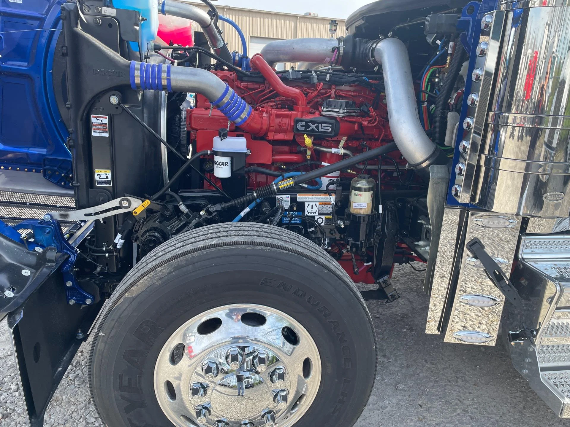 2027 Peterbilt 589 in Etna, OH — photo 15
