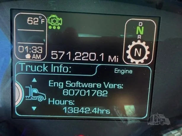 2019 Kenworth T680 - image 16