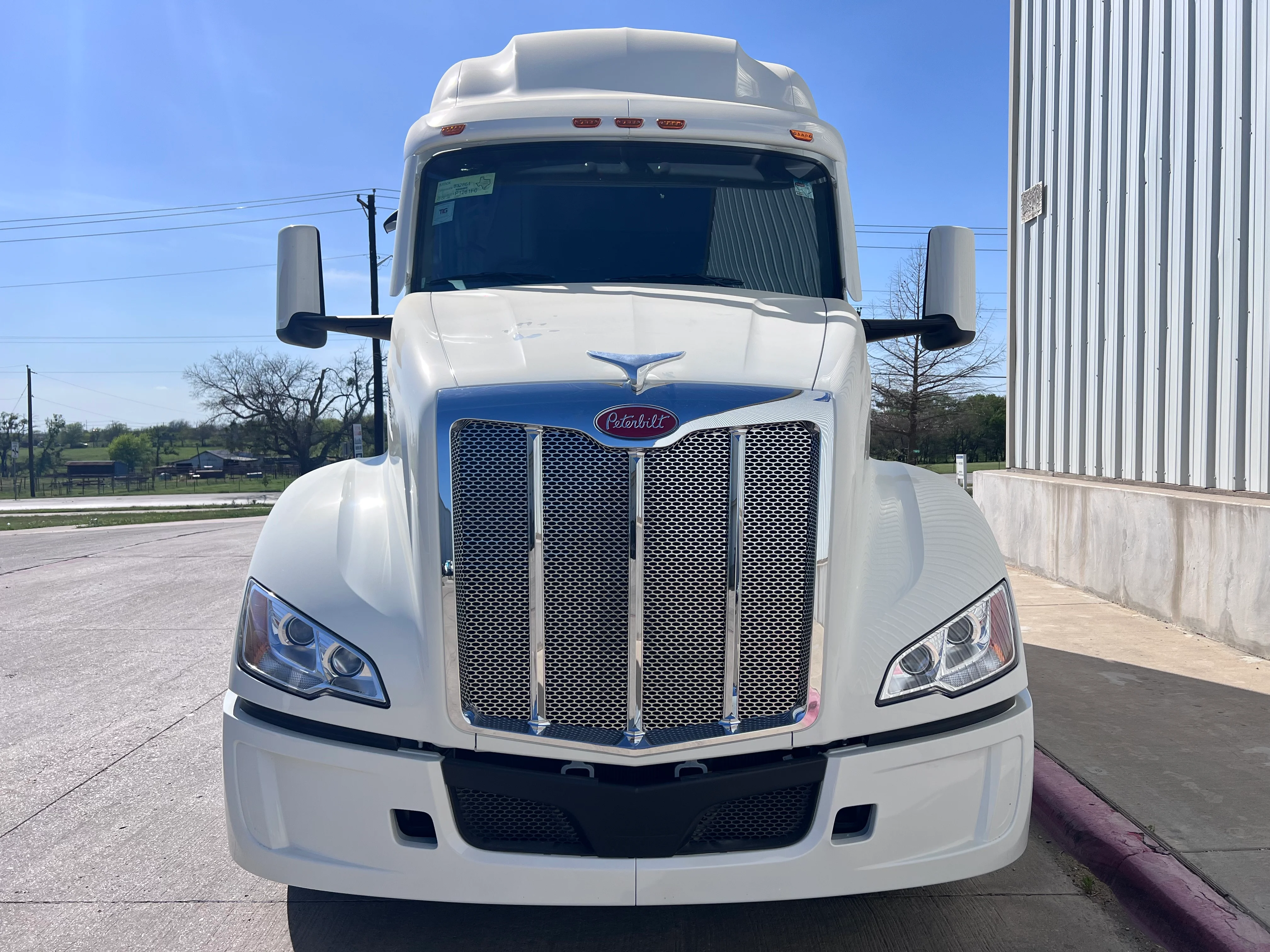 2027 Peterbilt 579 in Louisville, KY — photo 8
