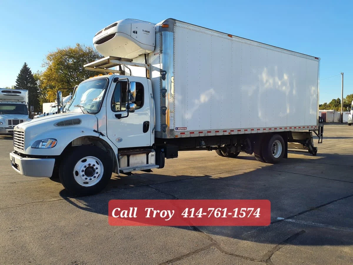 2020 Freightliner M2 106 in Oak Creek, WI