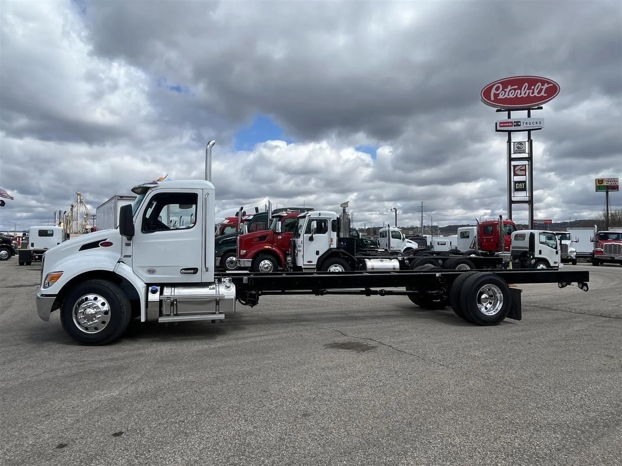 2026 Peterbilt 536 in Eau Claire, WI — photo 2