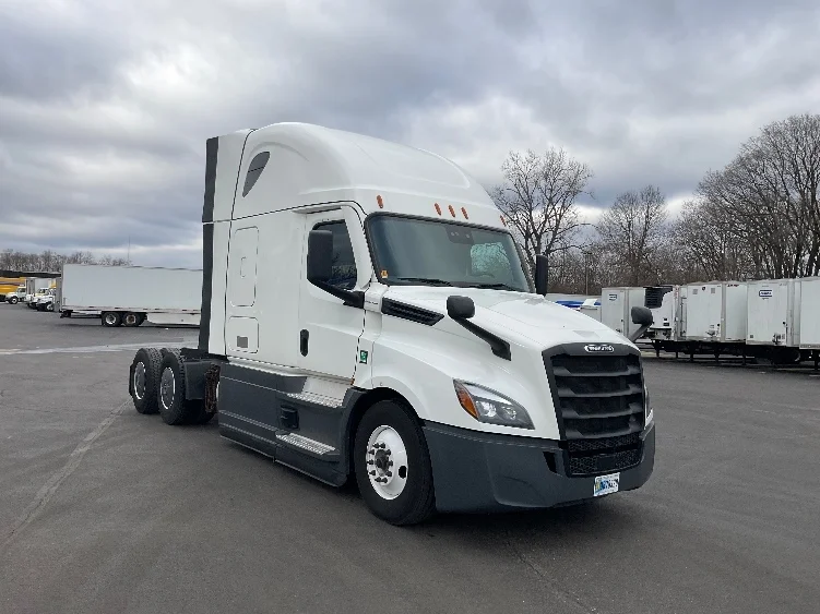 2023 Freightliner Cascadia in Indianapolis, IN