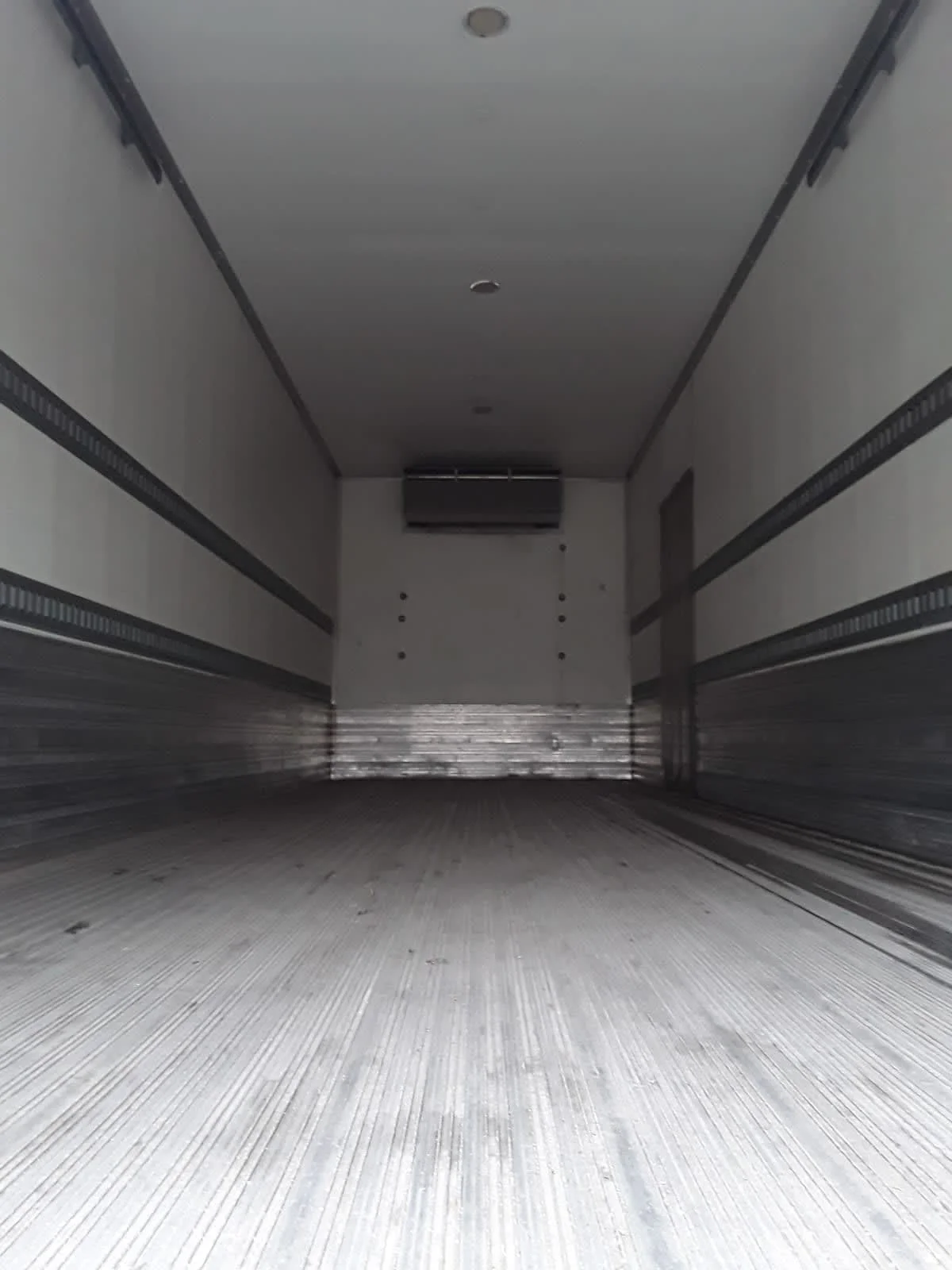 2019 International MV - image 9