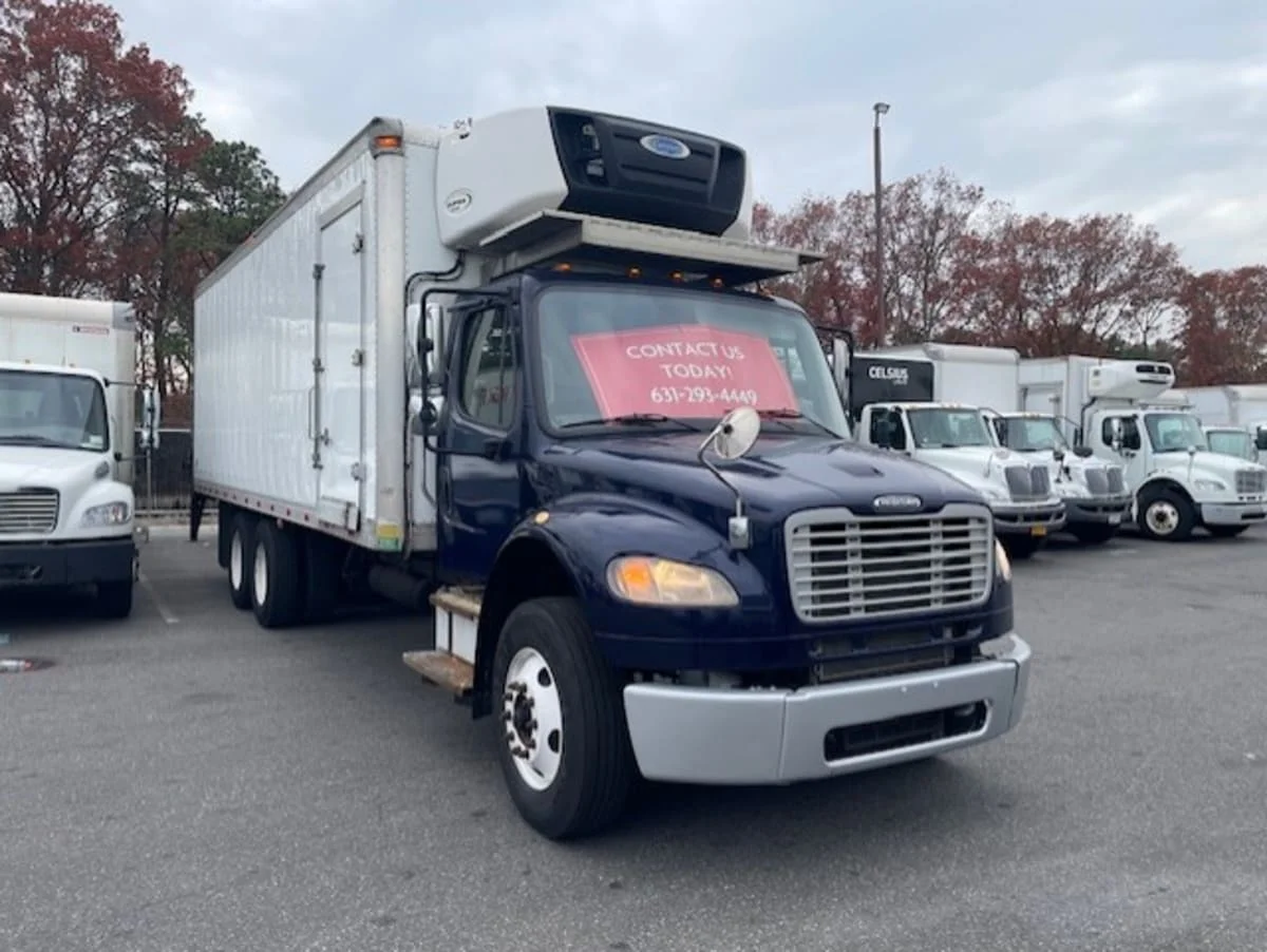 2018 Freightliner M2 106 - image 3