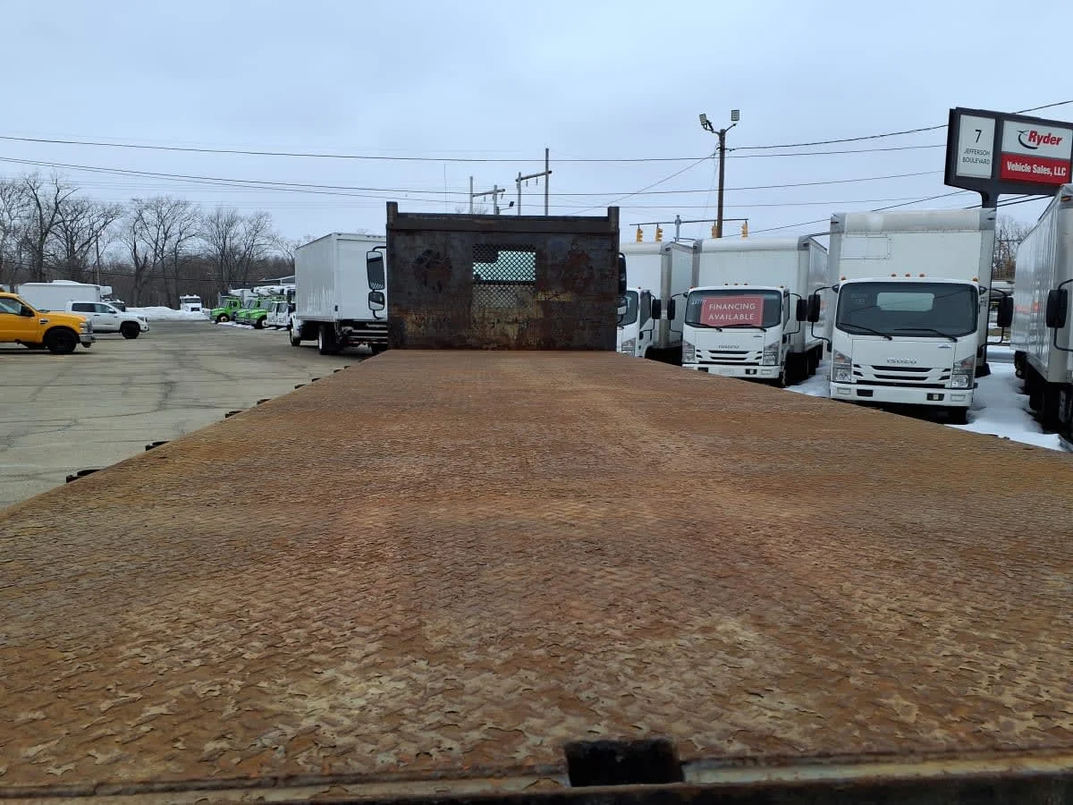2020 Freightliner M2 106 in Warwick, RI — photo 8