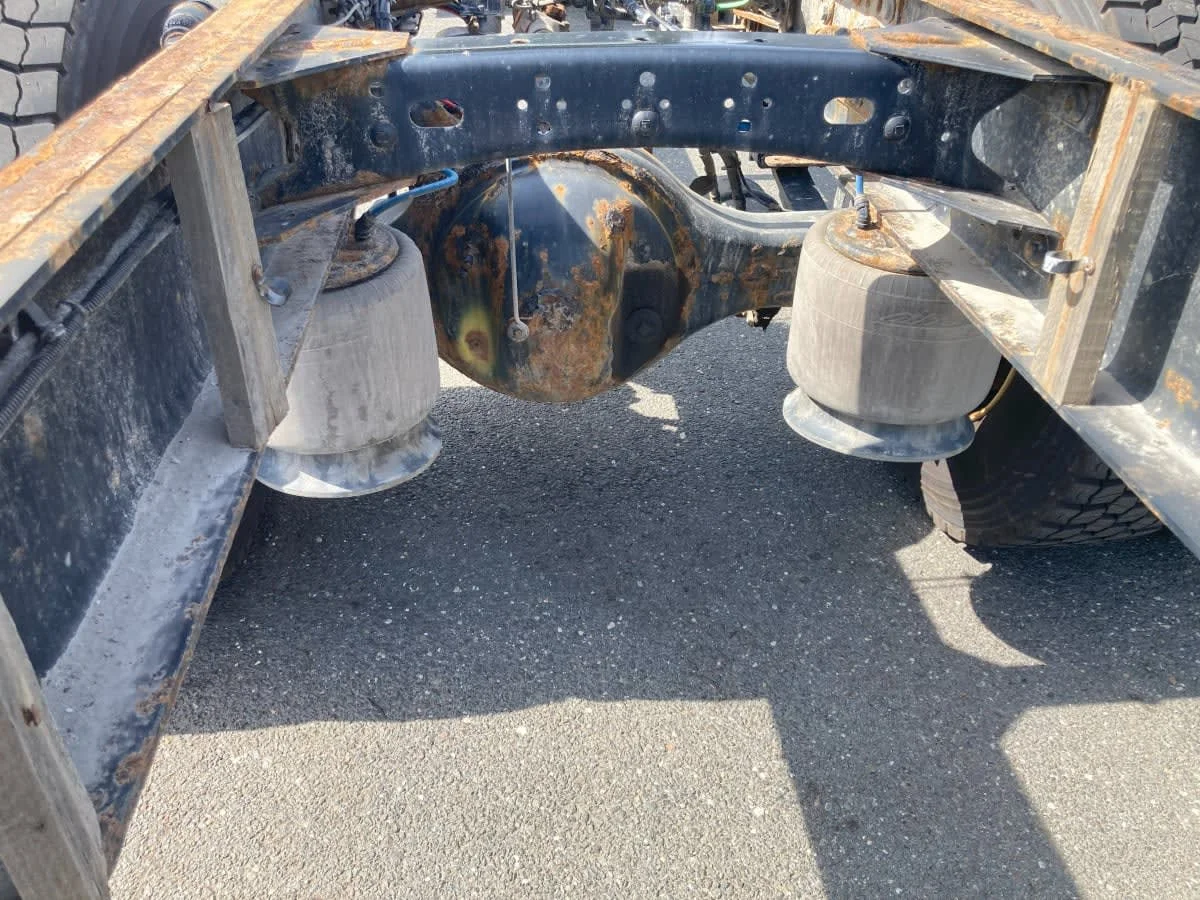 2020 Freightliner M2 106 - image 7