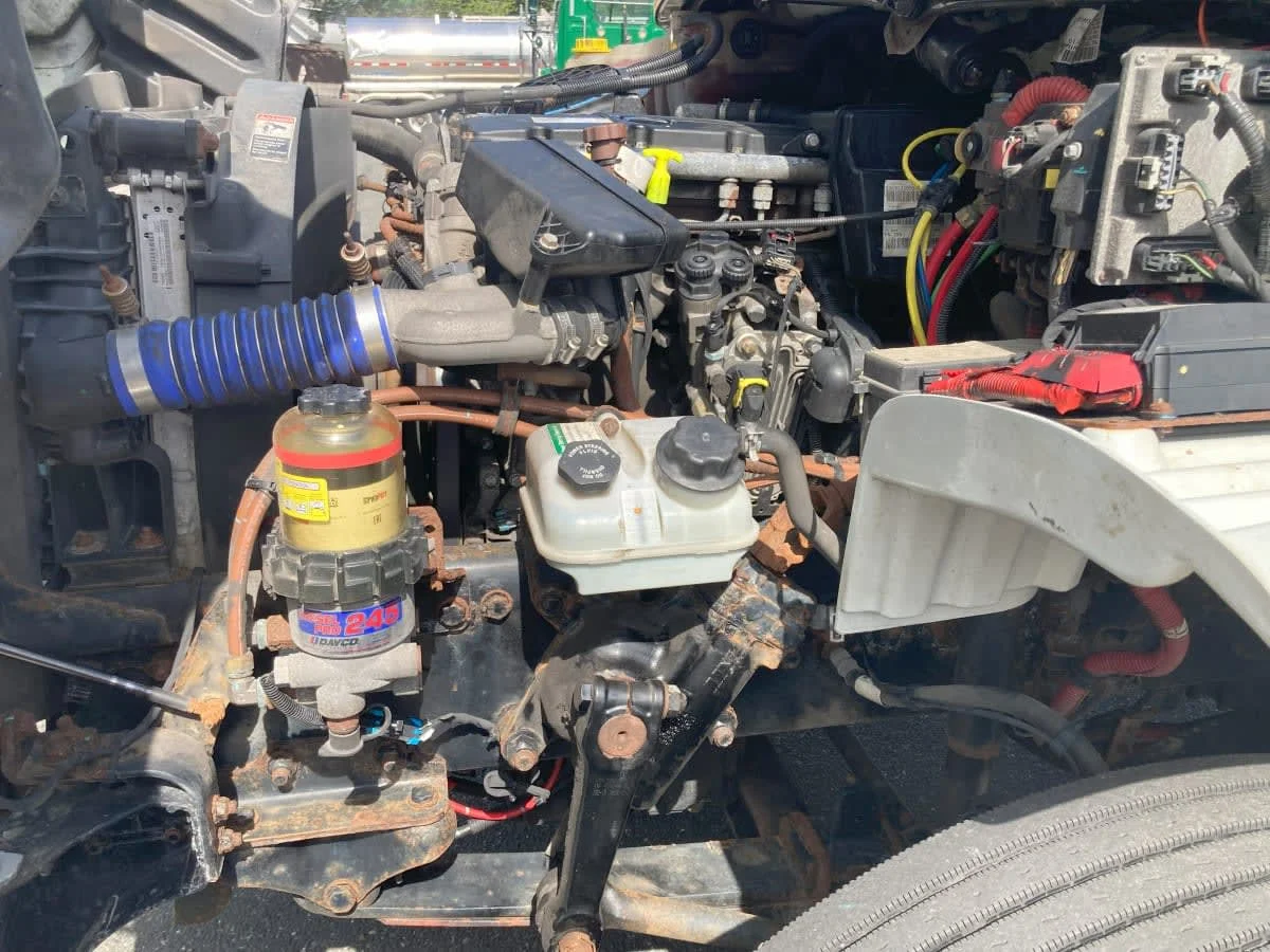 2020 Freightliner M2 106 in Springfield, MA — photo 8