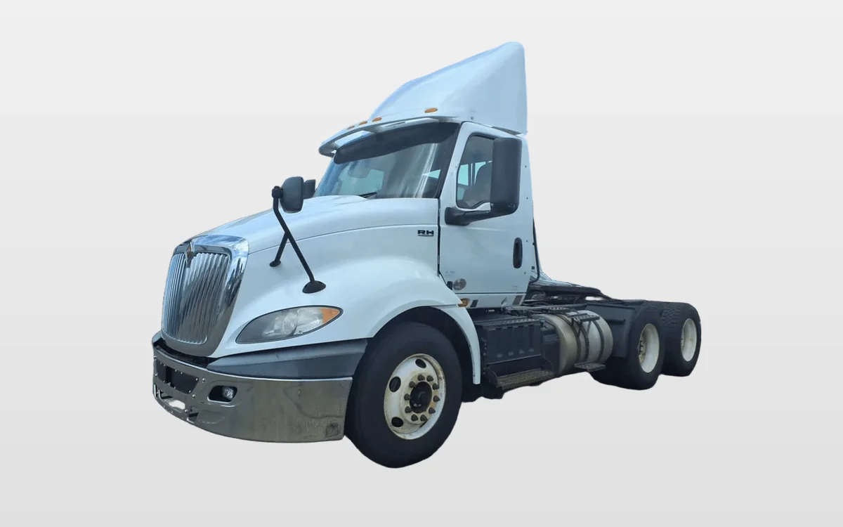 2018 International - image 1