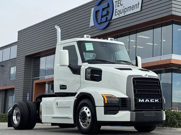 2026 Mack Pioneer