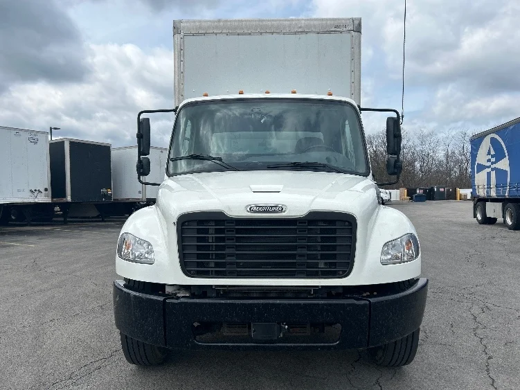2022 Freightliner M2 106 - image 2