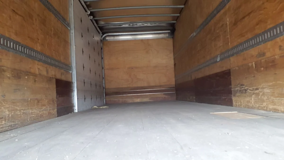 2018 Freightliner M2 106 in Birmingham, AL — photo 8