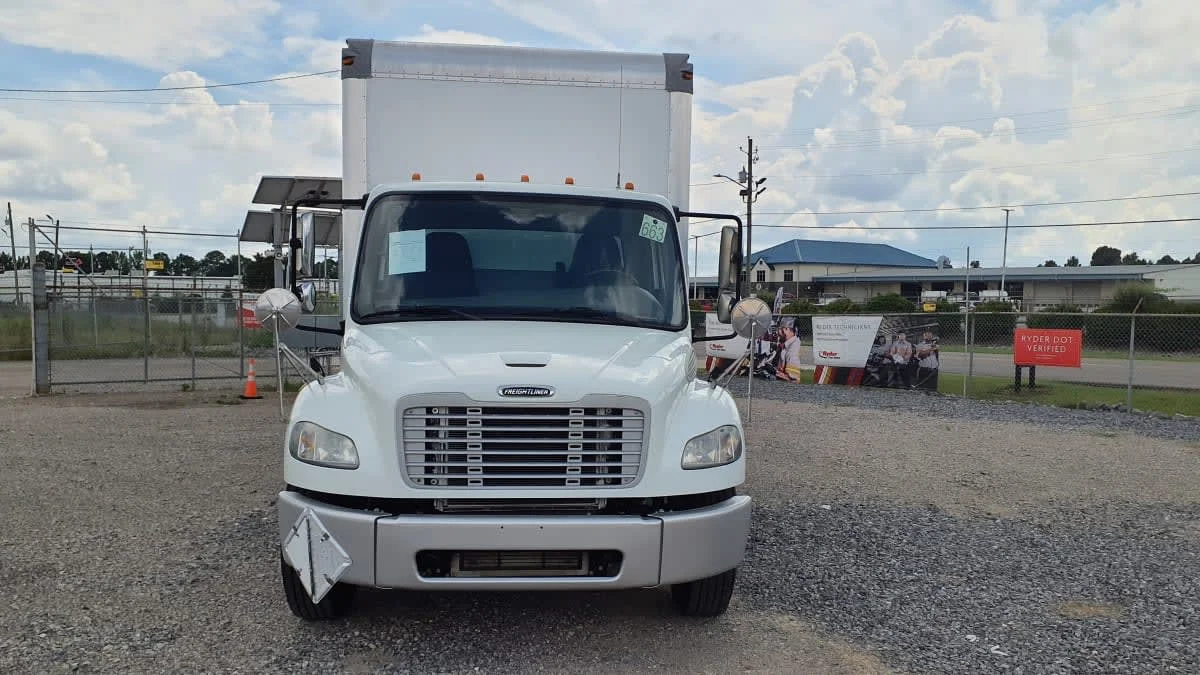 2018 Freightliner M2 106 in Birmingham, AL — photo 2
