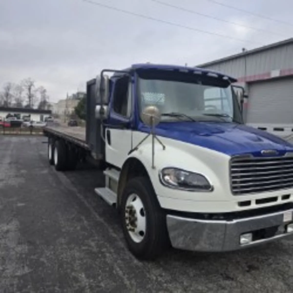 2020 Freightliner M2 106 in Doraville, GA — photo 3