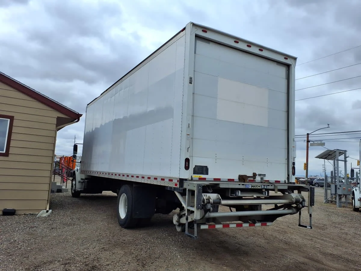 2018 Freightliner M2 106 in Commerce City, CO — photo 6
