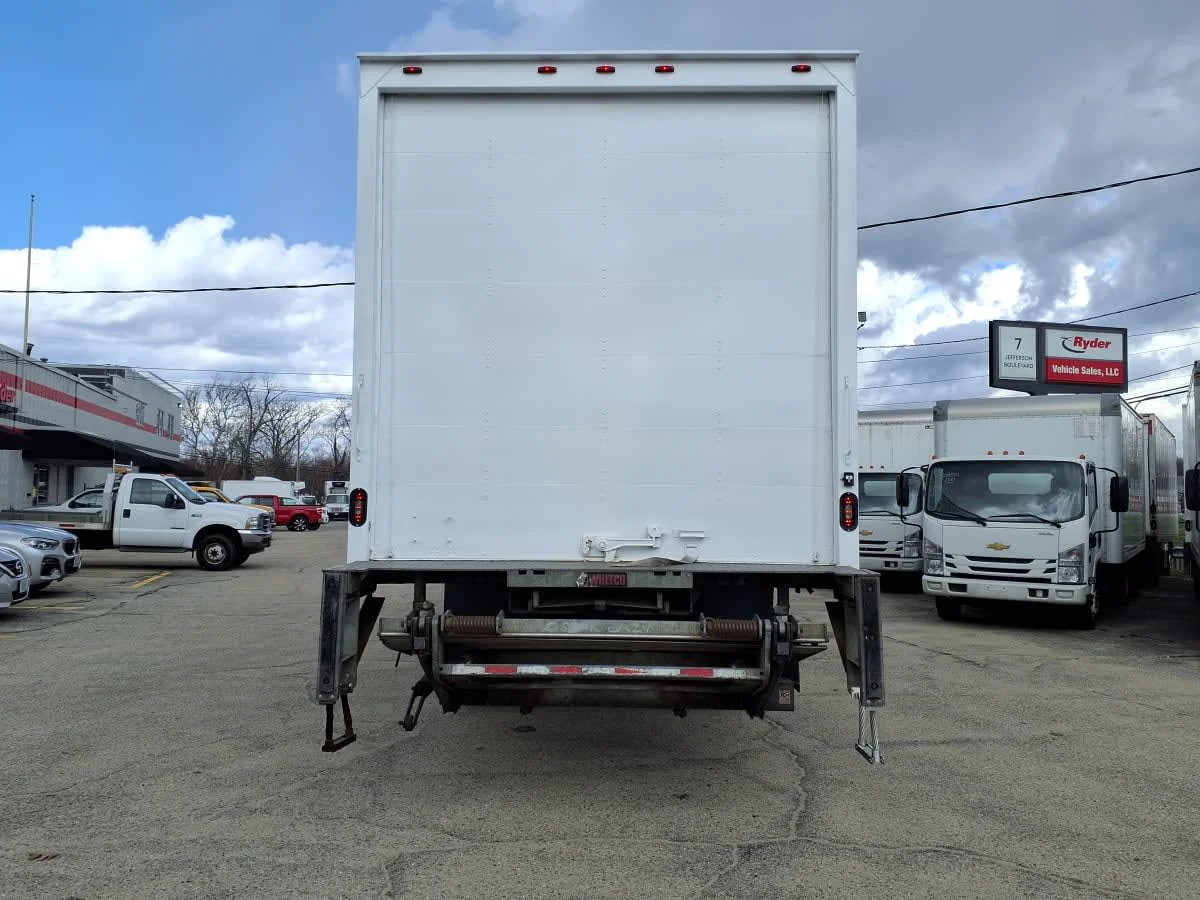 2019 International 4300 in Warwick, RI — photo 5
