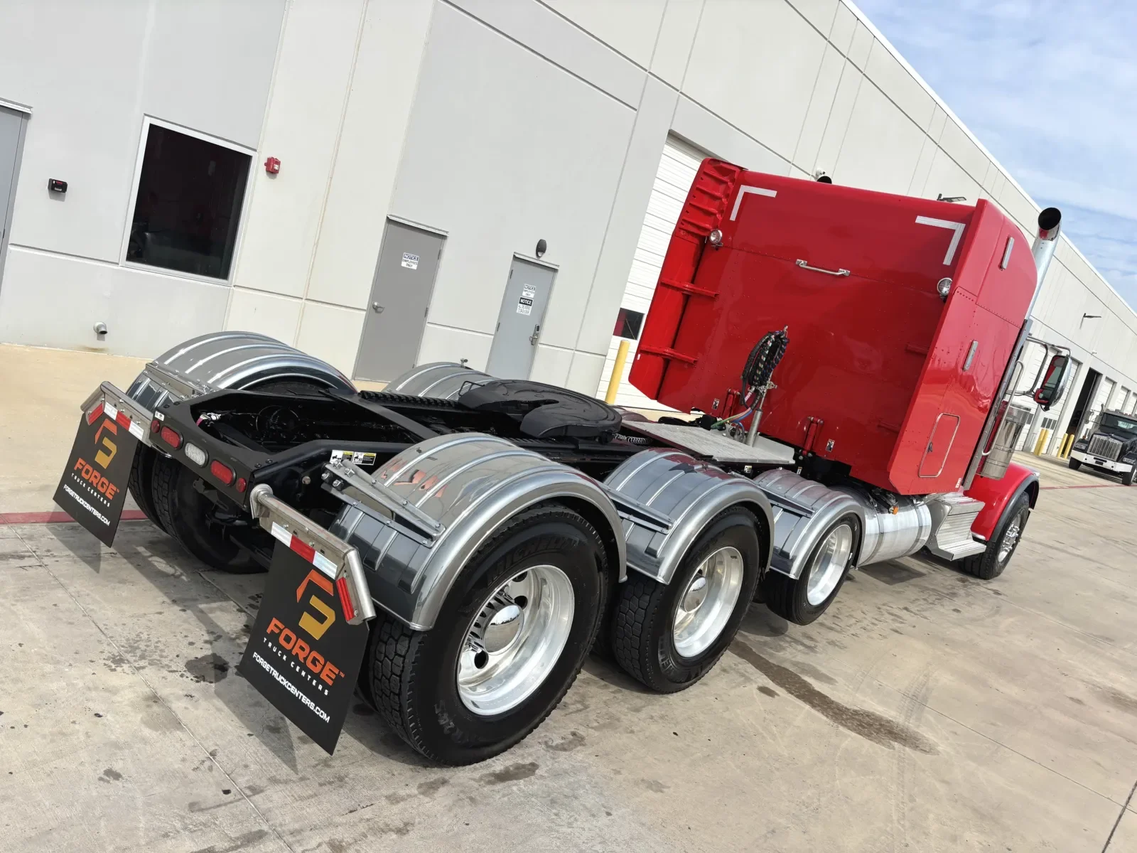 2024 Peterbilt 389 - image 11