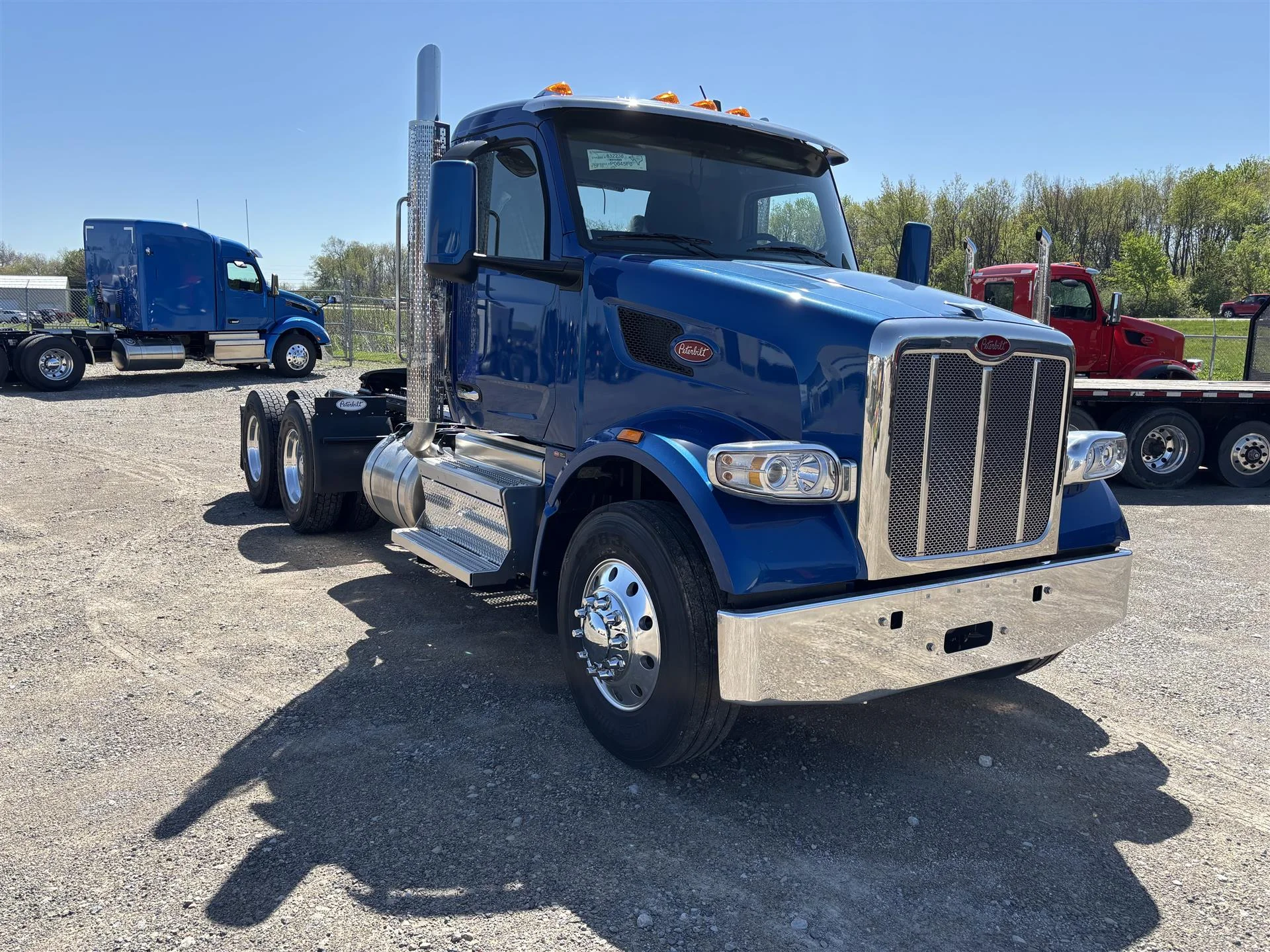 2027 Peterbilt 567 in Canton, OH — photo 2