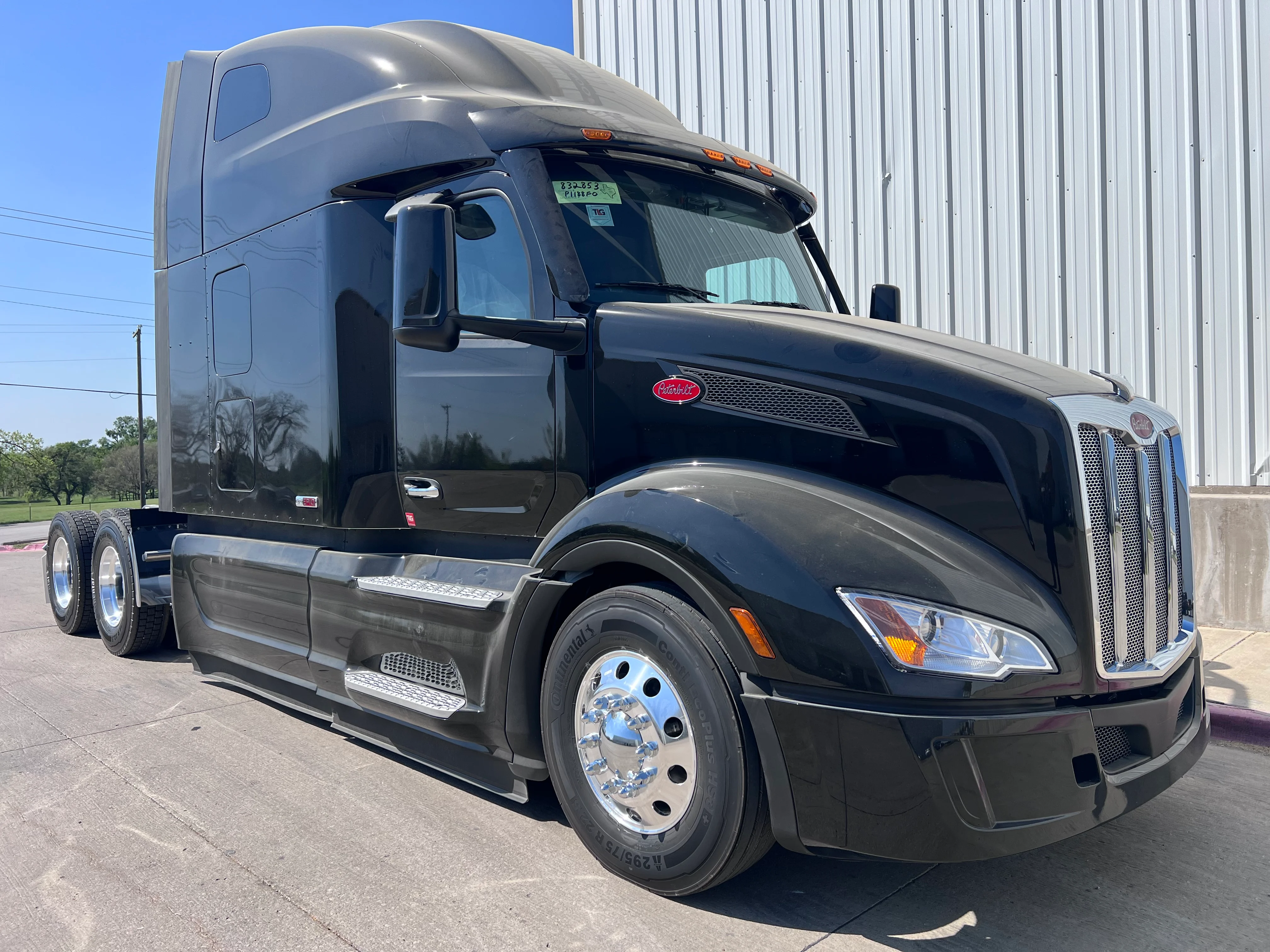 2027 Peterbilt 579 in Joplin, MO — photo 7