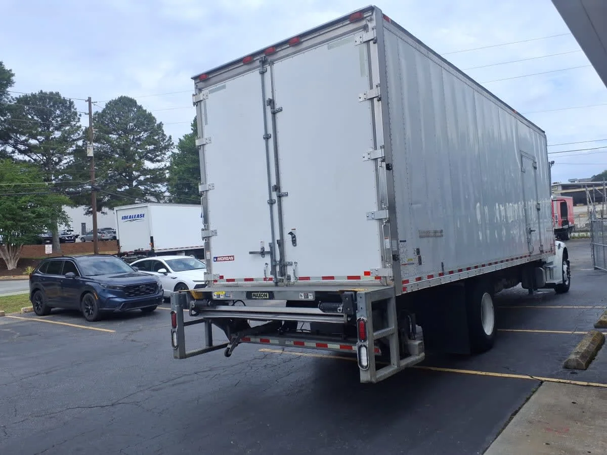 2020 Freightliner M2 106 in Doraville, GA — photo 4