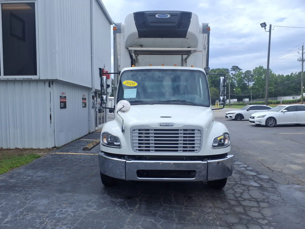 2020 Freightliner M2 106 in Doraville, GA — photo 2