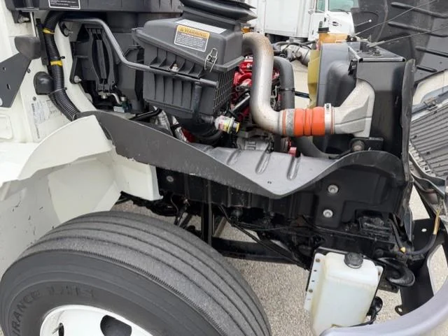 2019 International 4300 - image 12