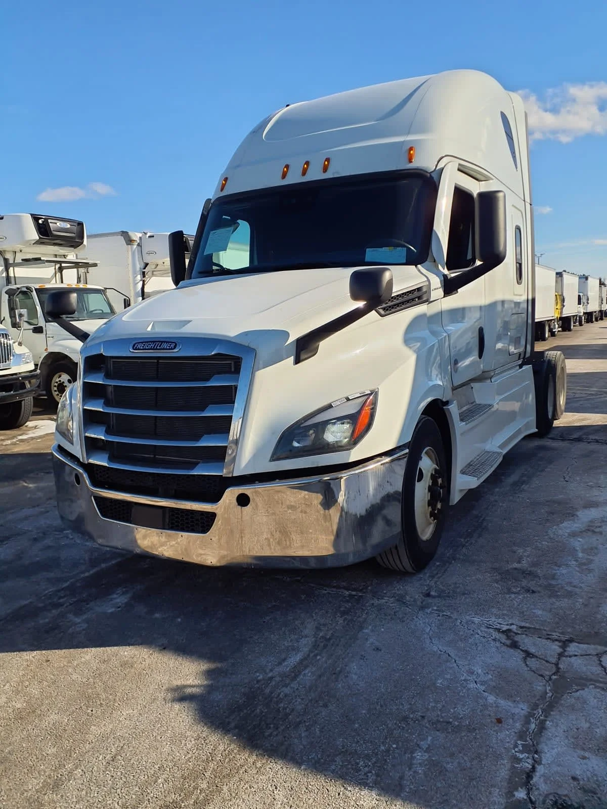 2021 Freightliner Cascadia in Bolingbrook, IL