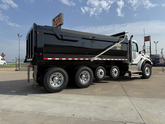 2027 Peterbilt 548 — photo 15