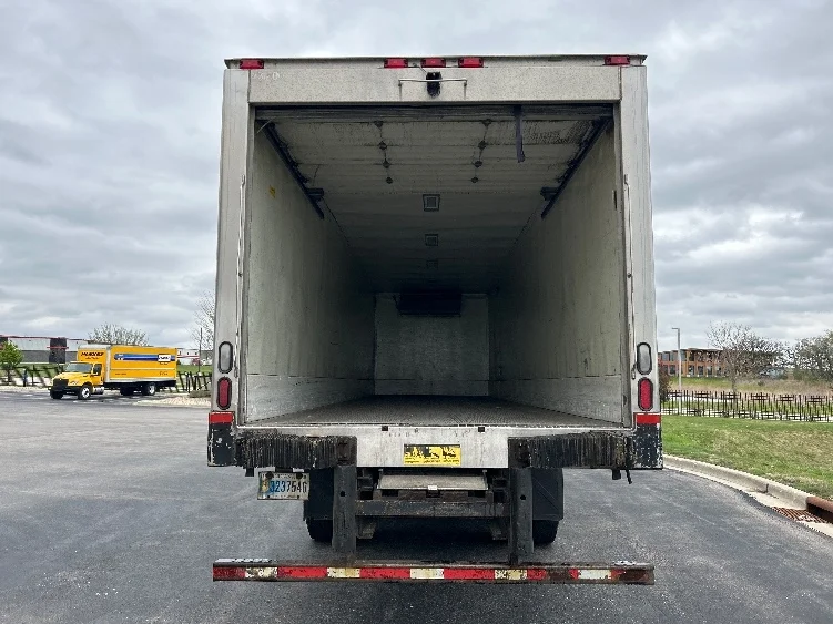 2022 Freightliner M2 106 - image 8