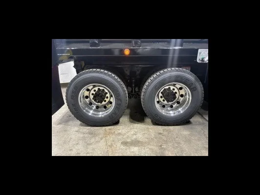 2027 Kenworth T880 in Conyers, GA — photo 3