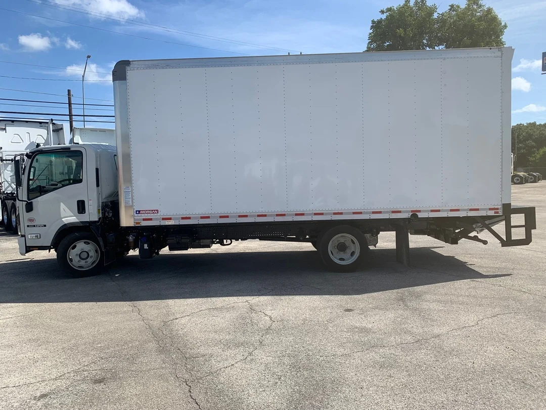 2025 Isuzu NRR in SAN ANTONIO, TX