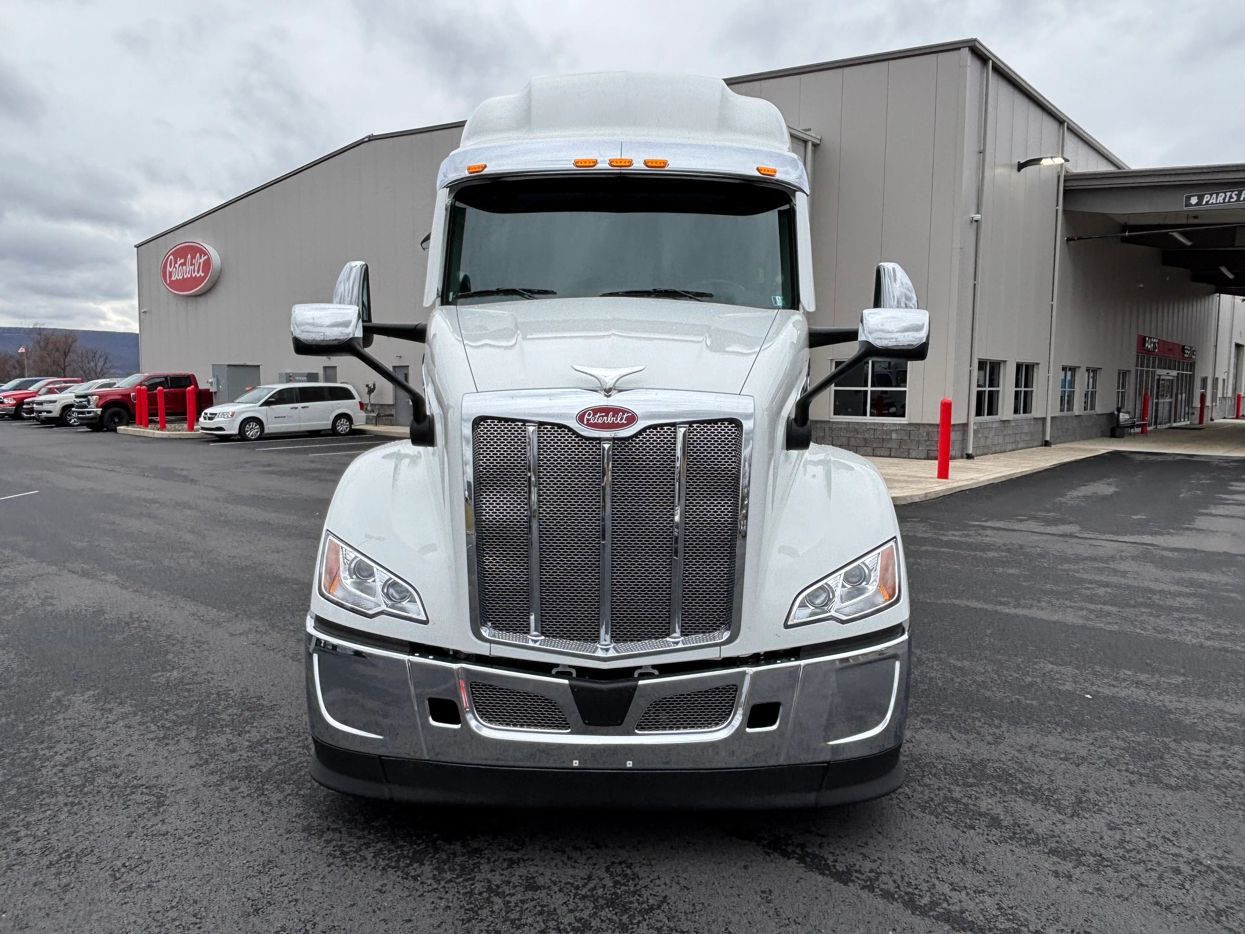 2027 Peterbilt 579 in SCRANTON, PA — photo 8