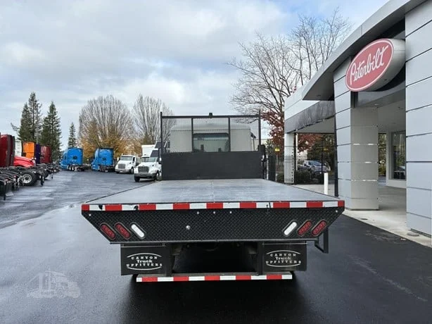 2025 Peterbilt 536 - image 5