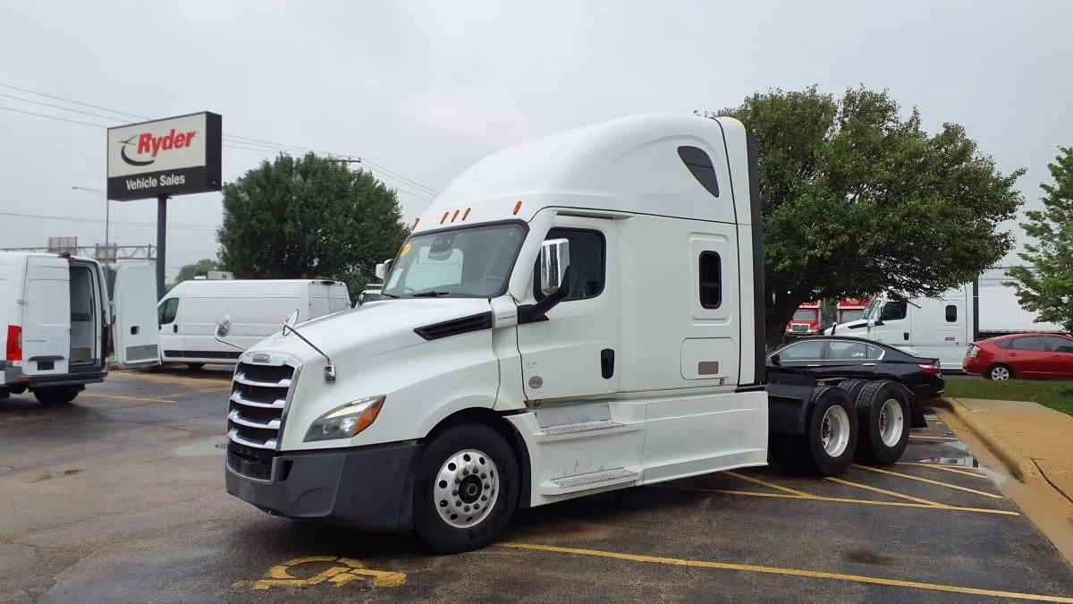 2023 Freightliner Cascadia in Bolingbrook, IL