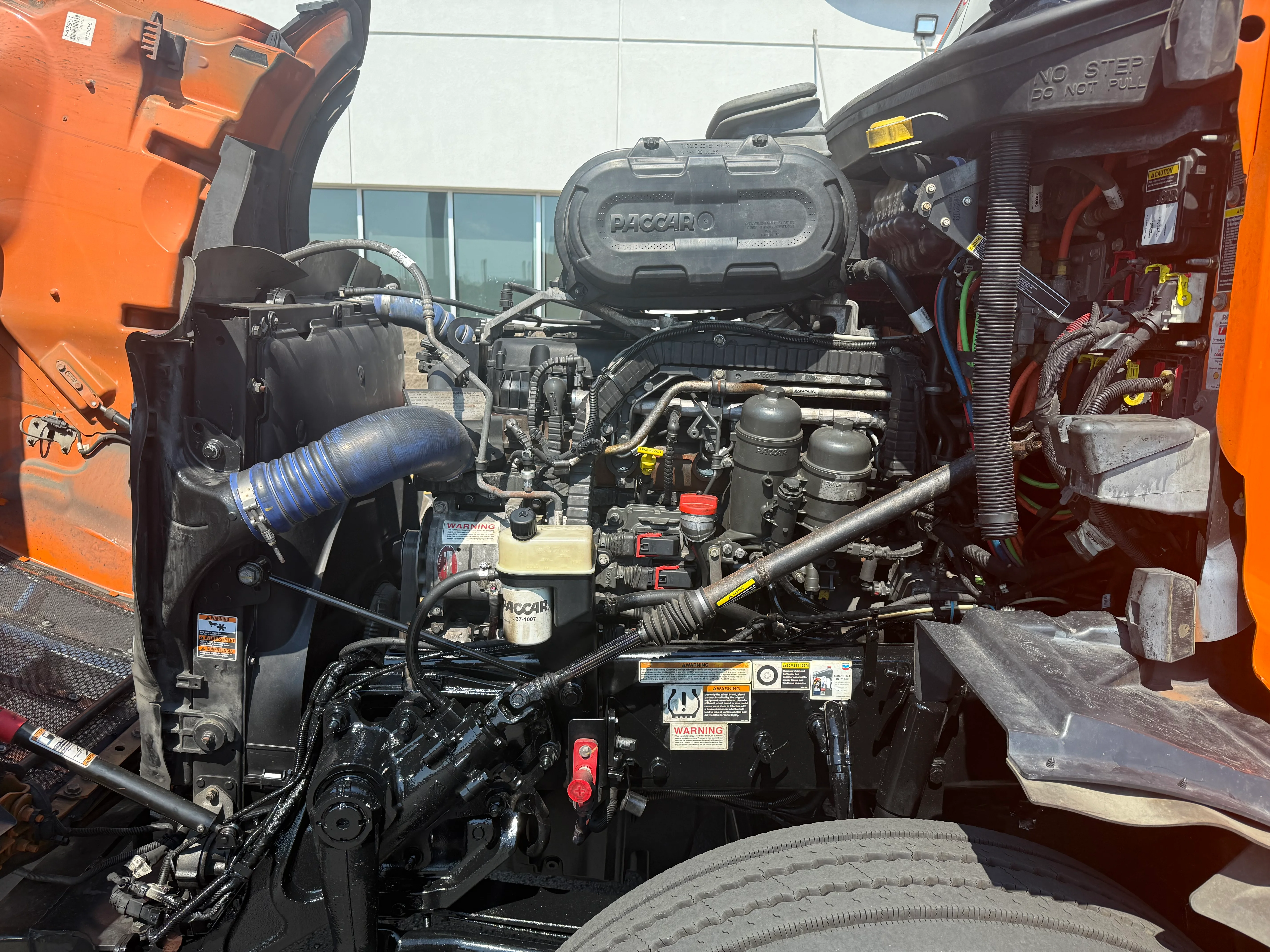 2024 Peterbilt 579 in Cincinnati, OH — photo 8