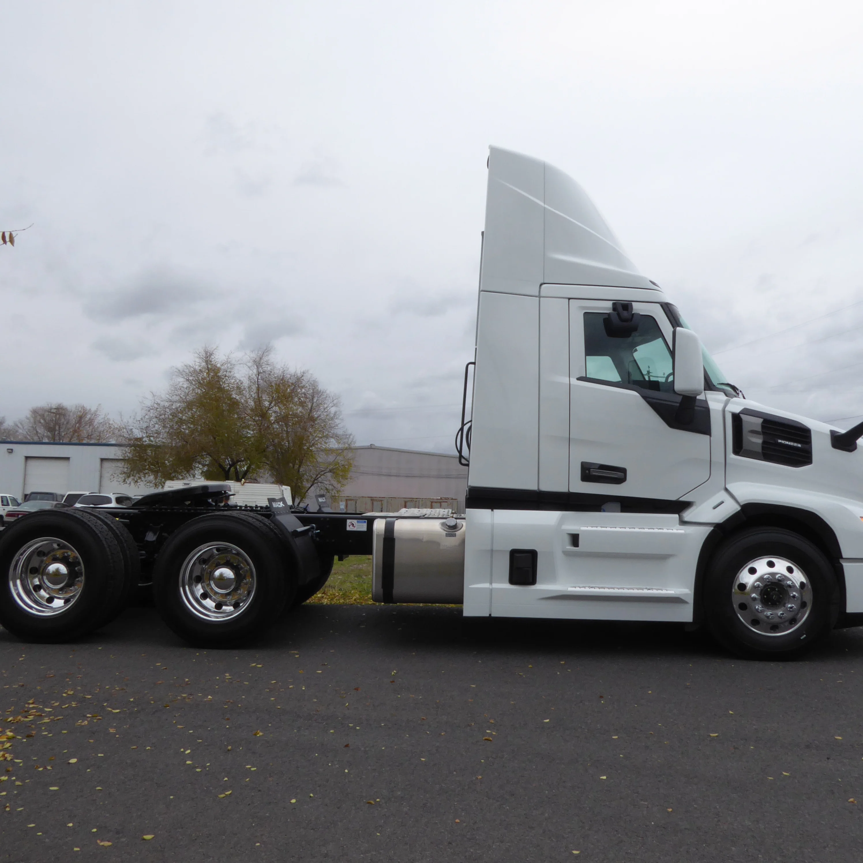 2026 Mack Pioneer in Spokane, WA — photo 11