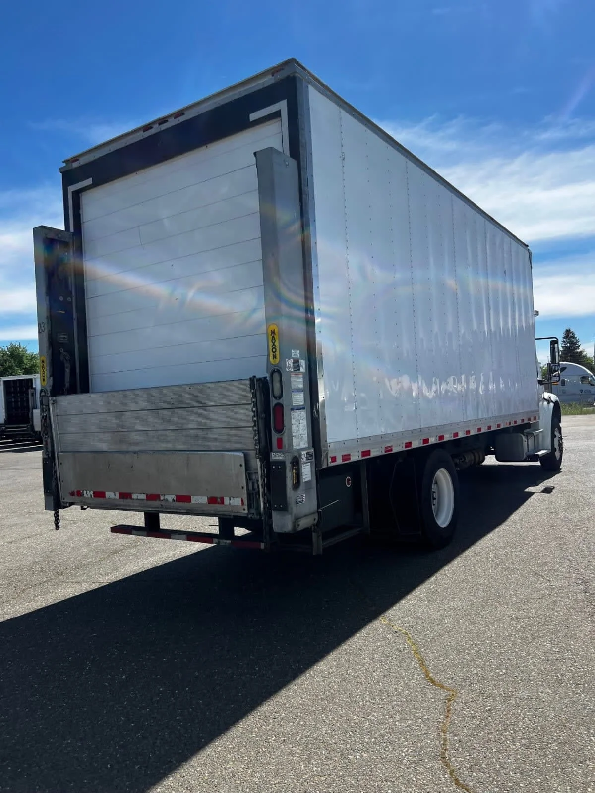 2018 Freightliner M2 106 in West Sacramento, CA — photo 4