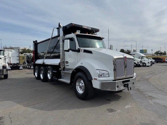 2025 Kenworth T880 - image 4