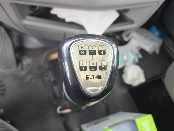 2016 Peterbilt 579 - image 7