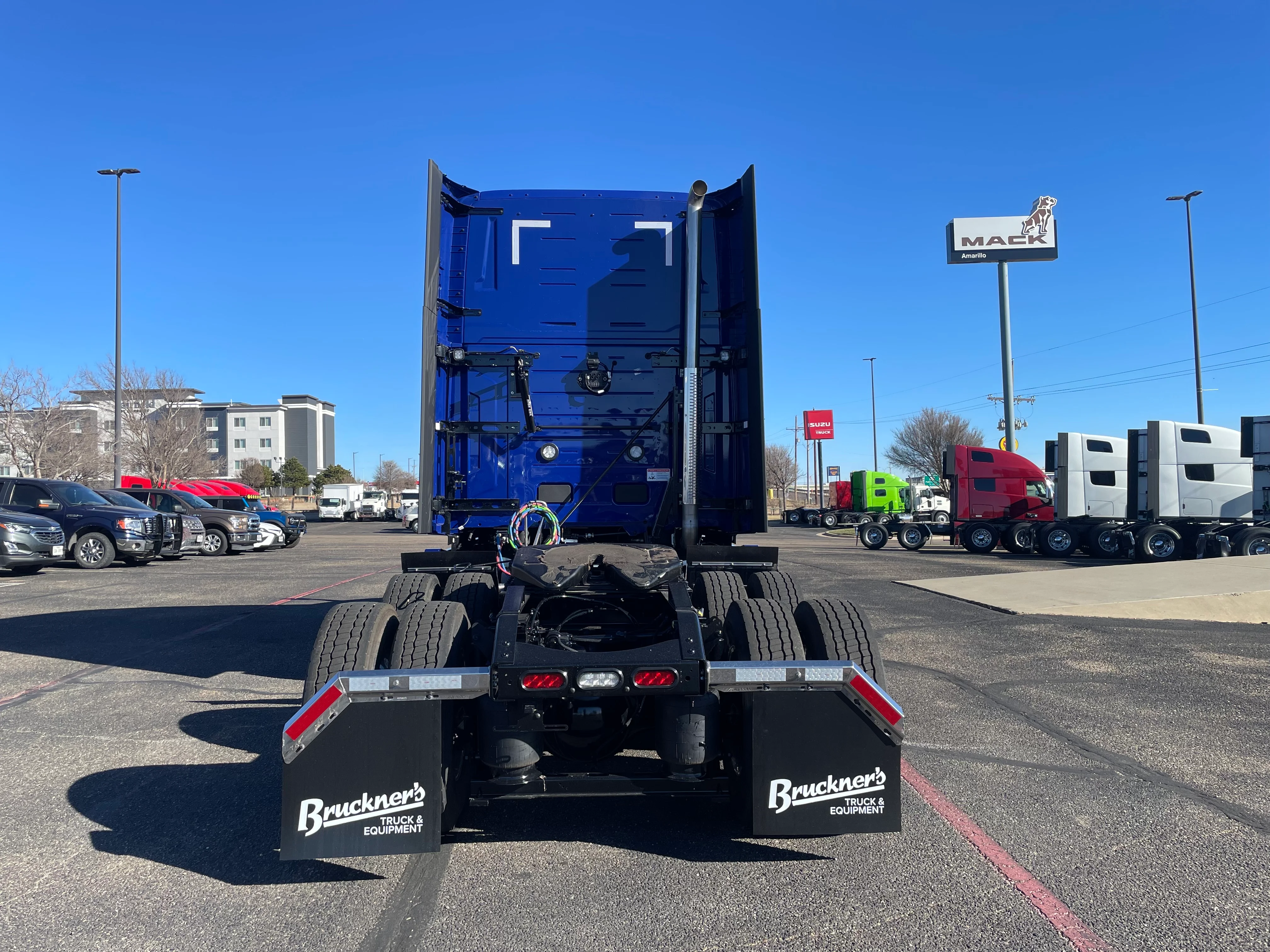 2026 Mack Pinnacle in Amarillo, TX — photo 9