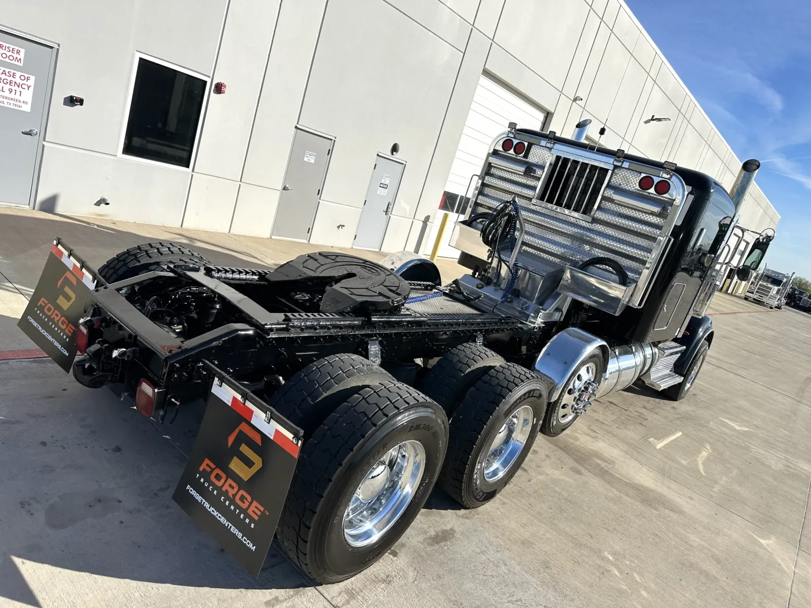 2020 Peterbilt 367 in Hutchins, TX — photo 11