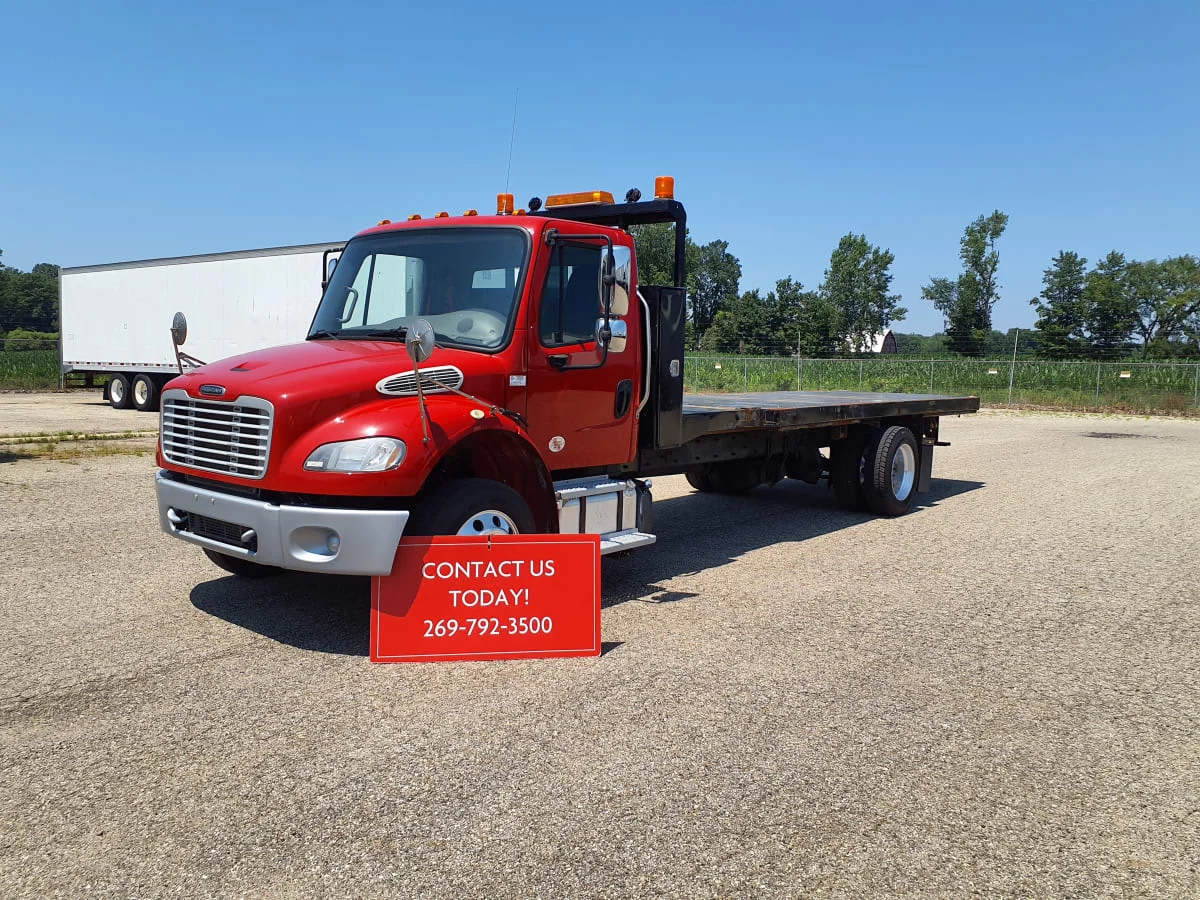 2018 Freightliner M2 106