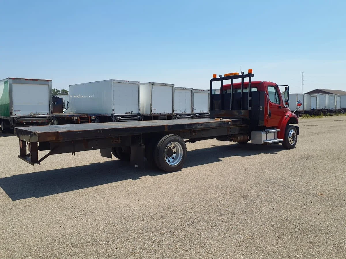 2018 Freightliner M2 106 in Wayland, MI — photo 4