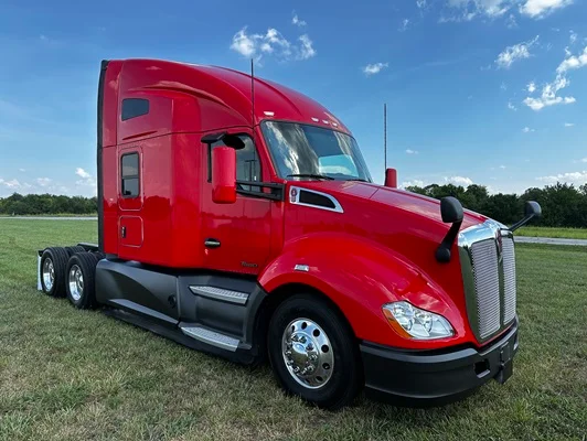 2022 Kenworth T680