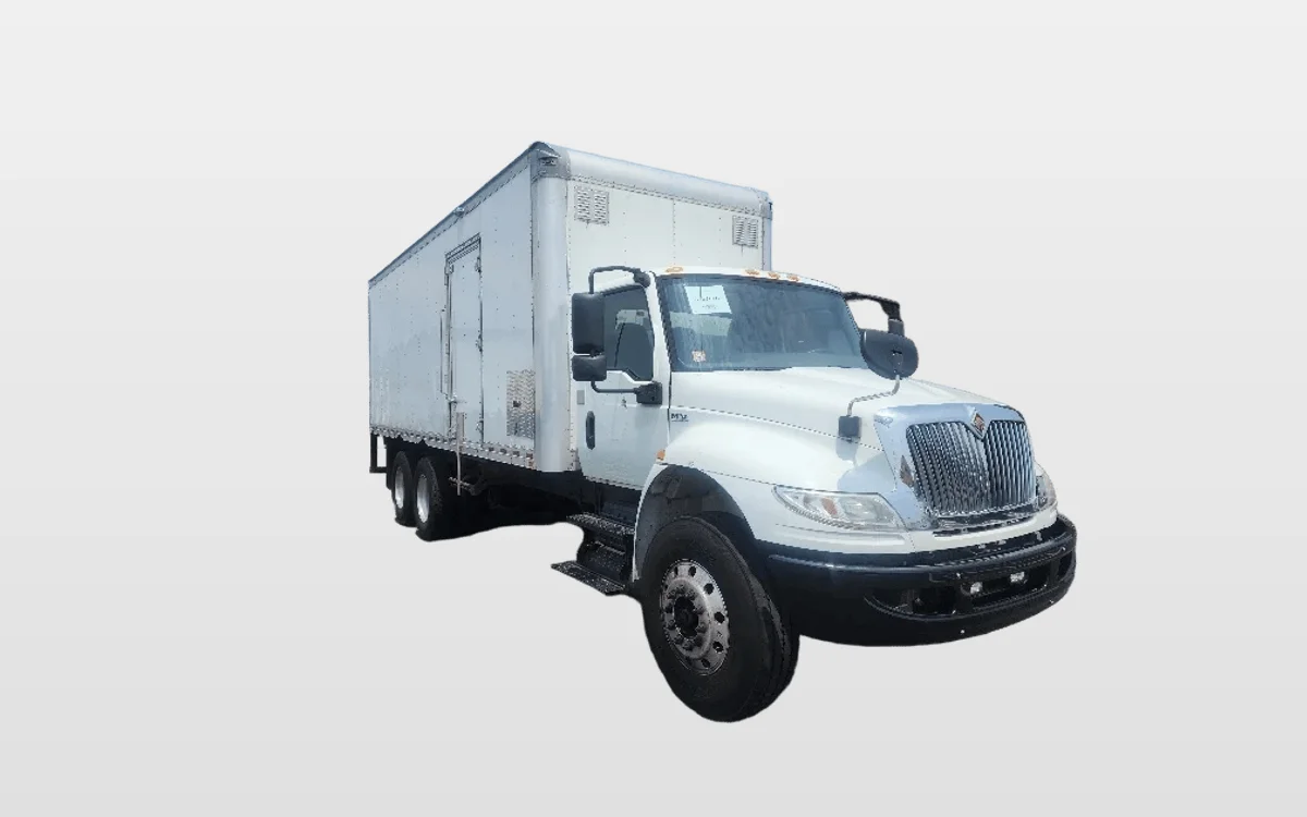 2020 International MV - image 1