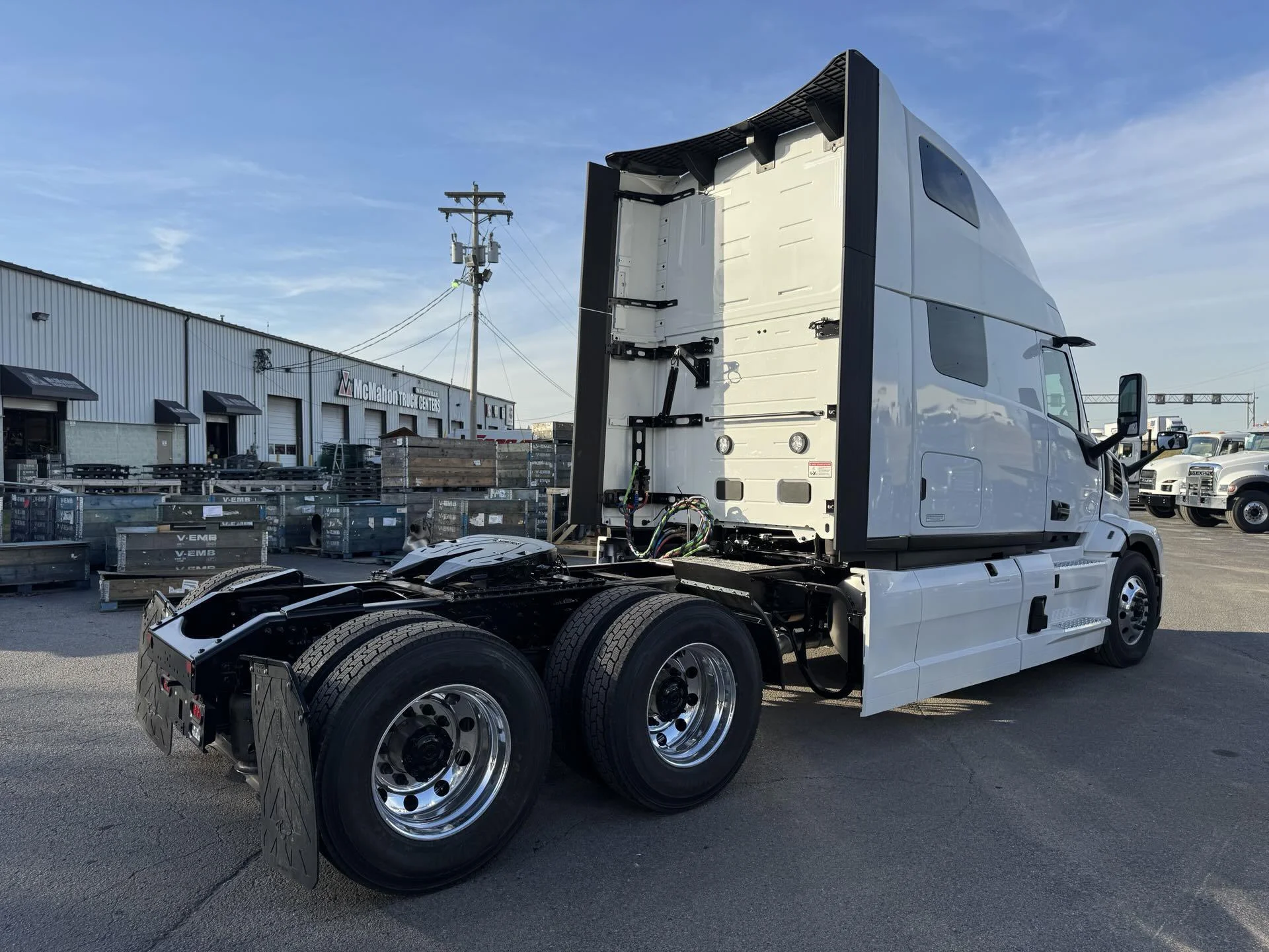 2026 Mack Pioneer - image 12