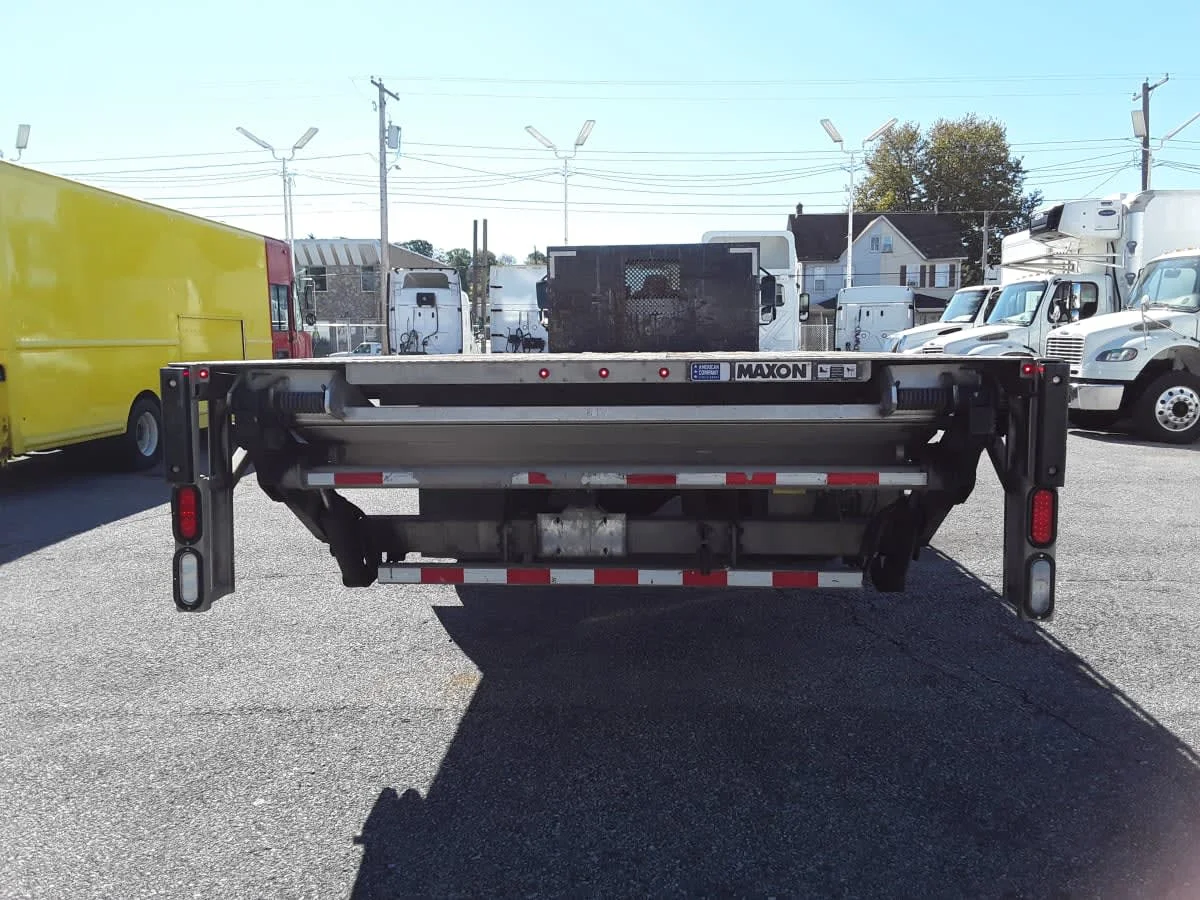 2019 International MV - image 5