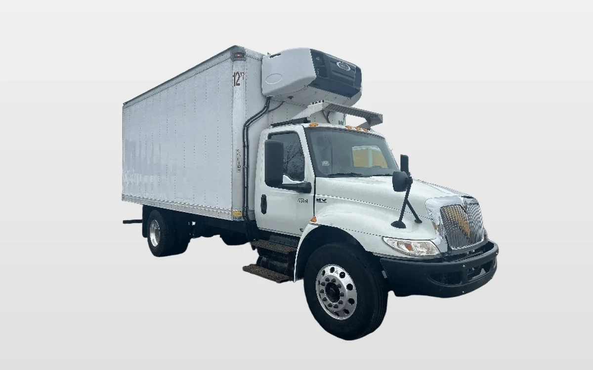 2020 International MV - image 1