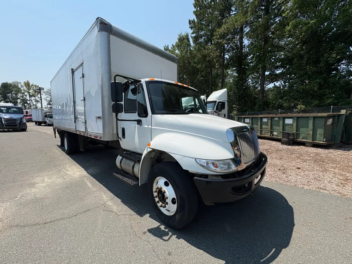 2019 International 4300 in Ashland, VA — photo 3