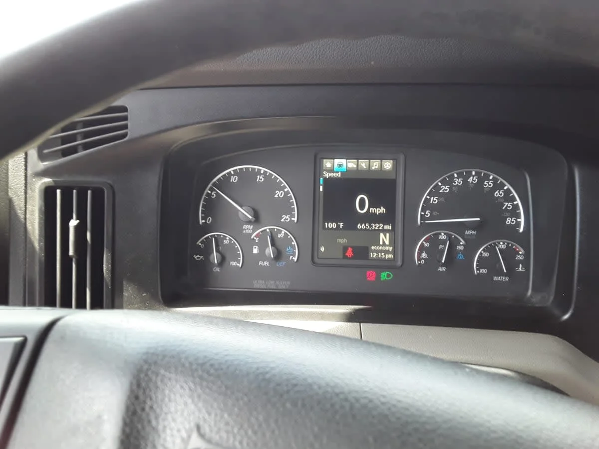 2019 Freightliner Cascadia in Charlotte, NC — photo 9