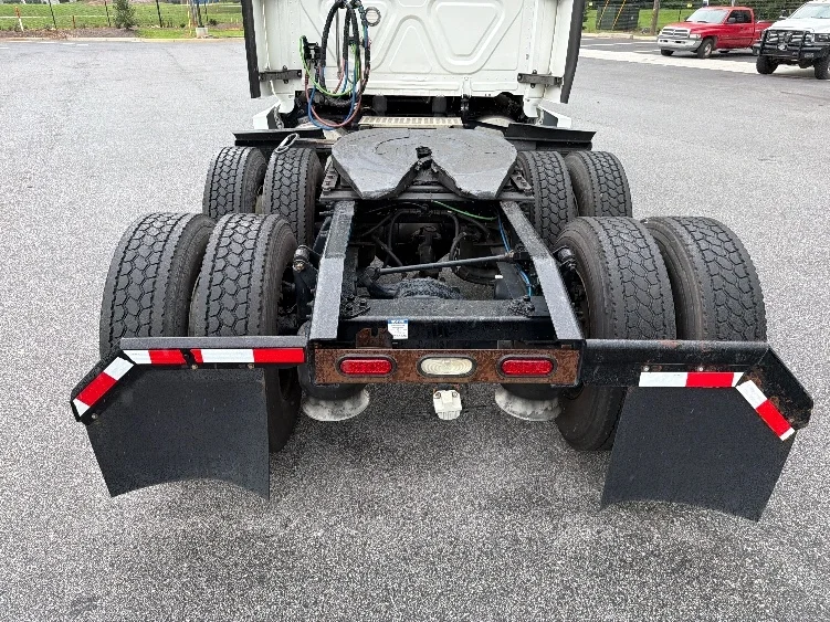 2020 Freightliner Cascadia in Atlanta (Forest Park), GA — photo 6